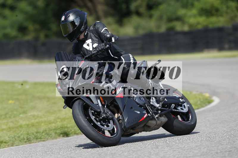 /Archiv-2025/42 07.08.2025 Peter Studer Girls Day ADR/Gruppe pink/13